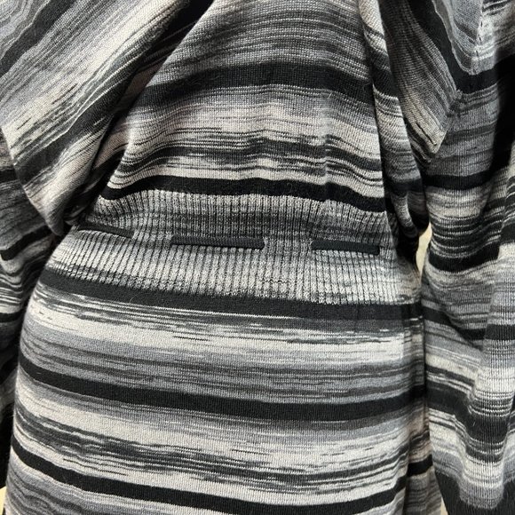 πPink Rose Knitted Turtleneck 3/4 Sleeves Midi Dress with Drawstring - Picture 9 of 16